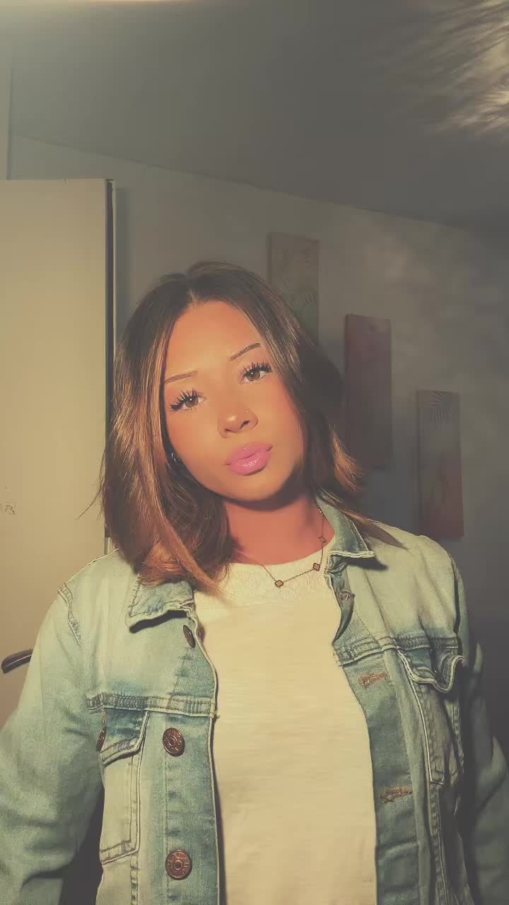 @𝓛𝓮𝓸𝓷𝓲𝓮