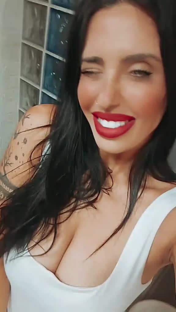 @Esmeralda
