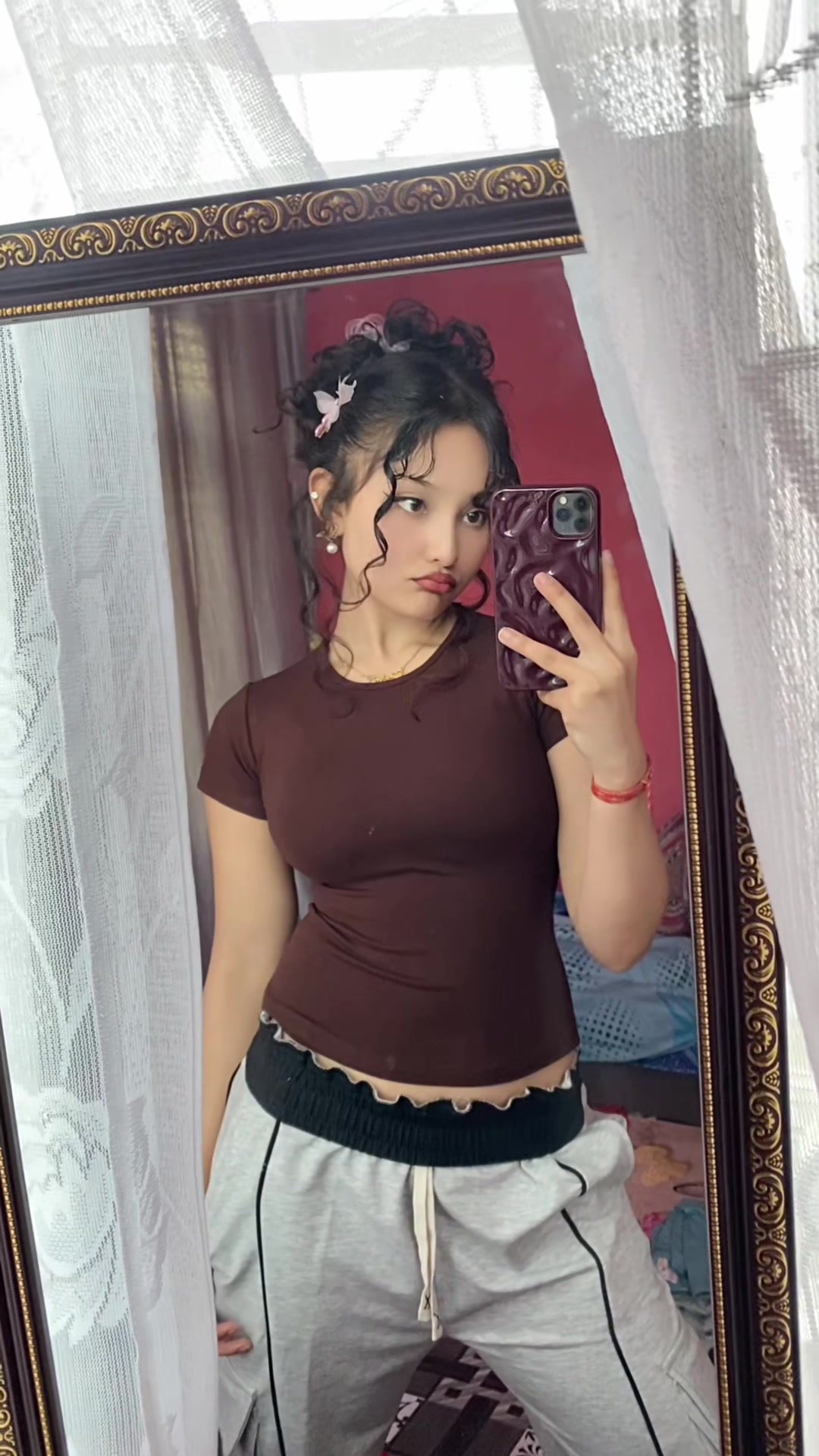 @🪬