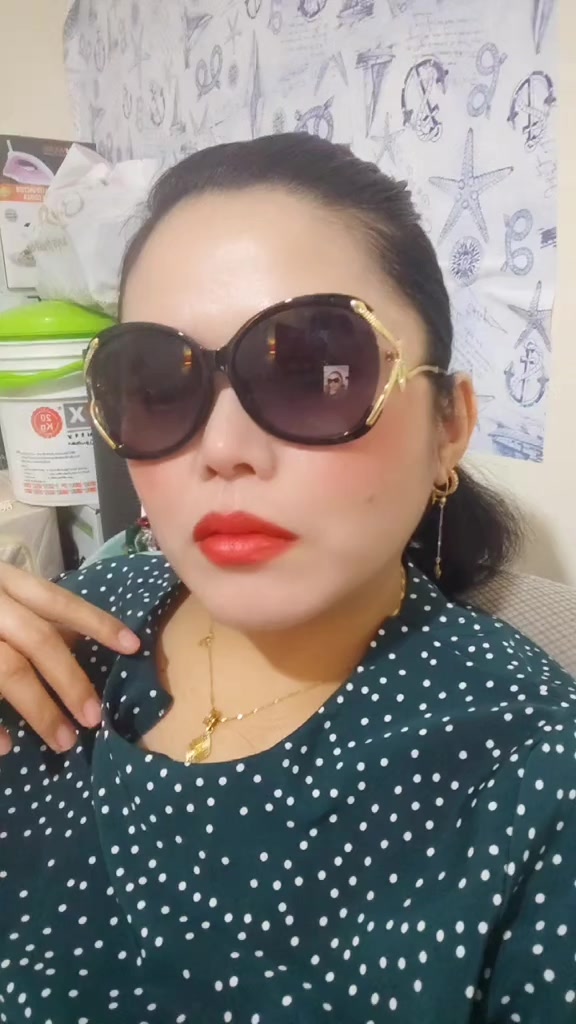 @Rose11