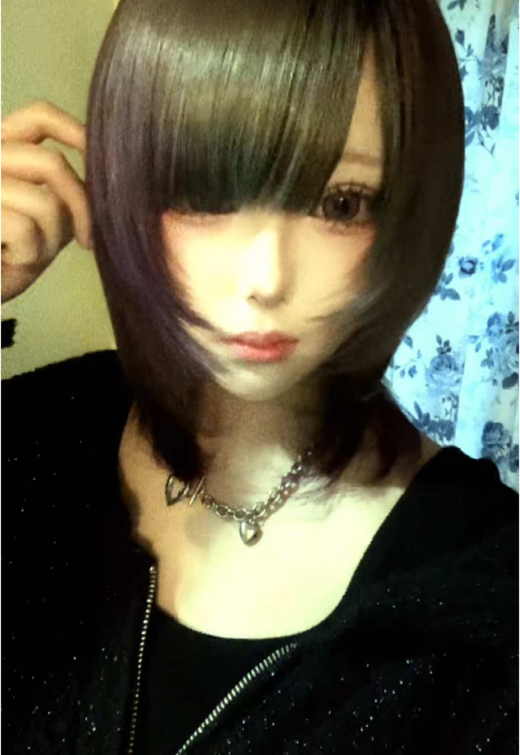 @黒須