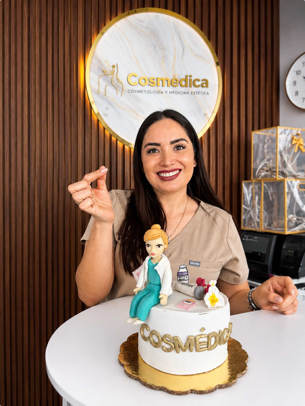 @cosmedica by Dra. Ixchel Mora