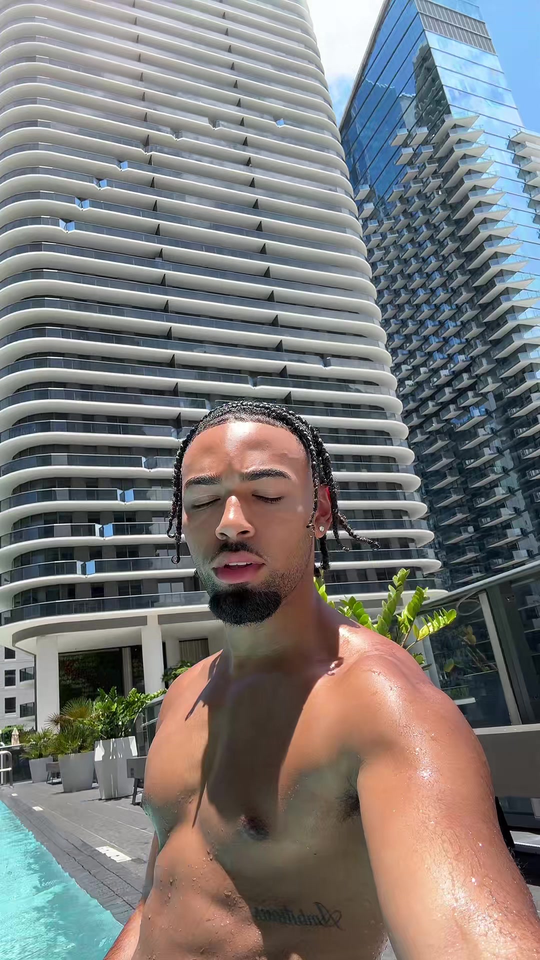 @Drew⚡️