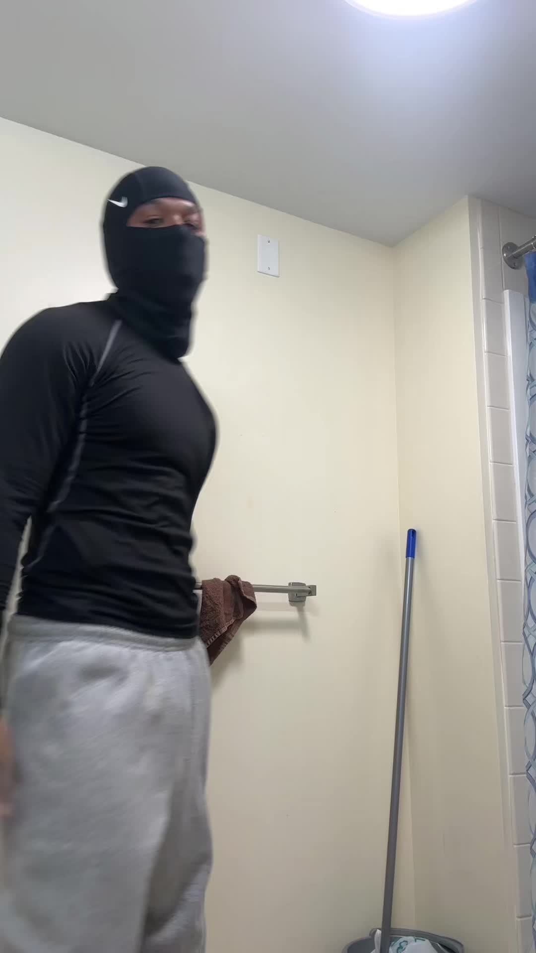 @yahzzir