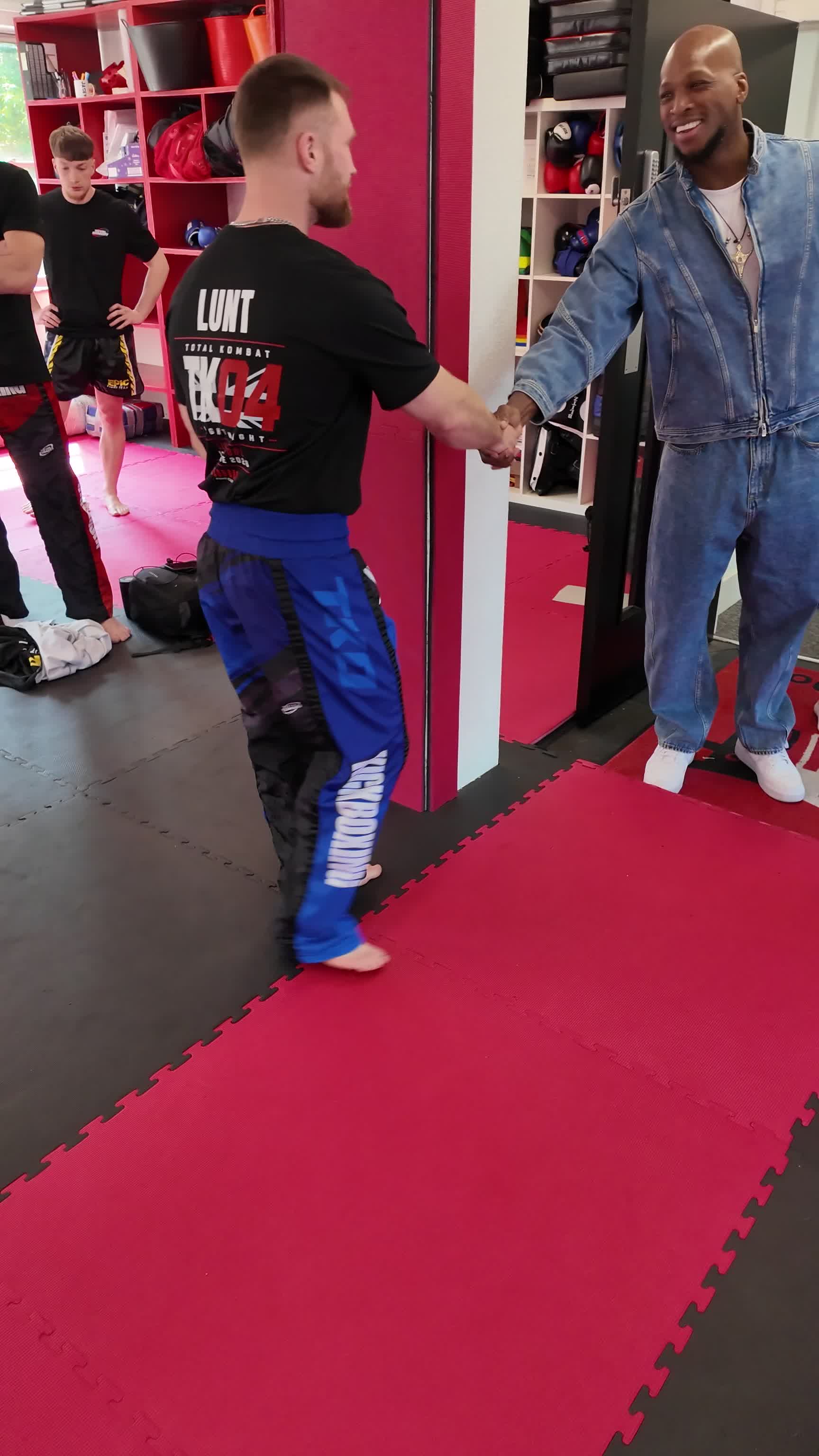 @TotalKombat