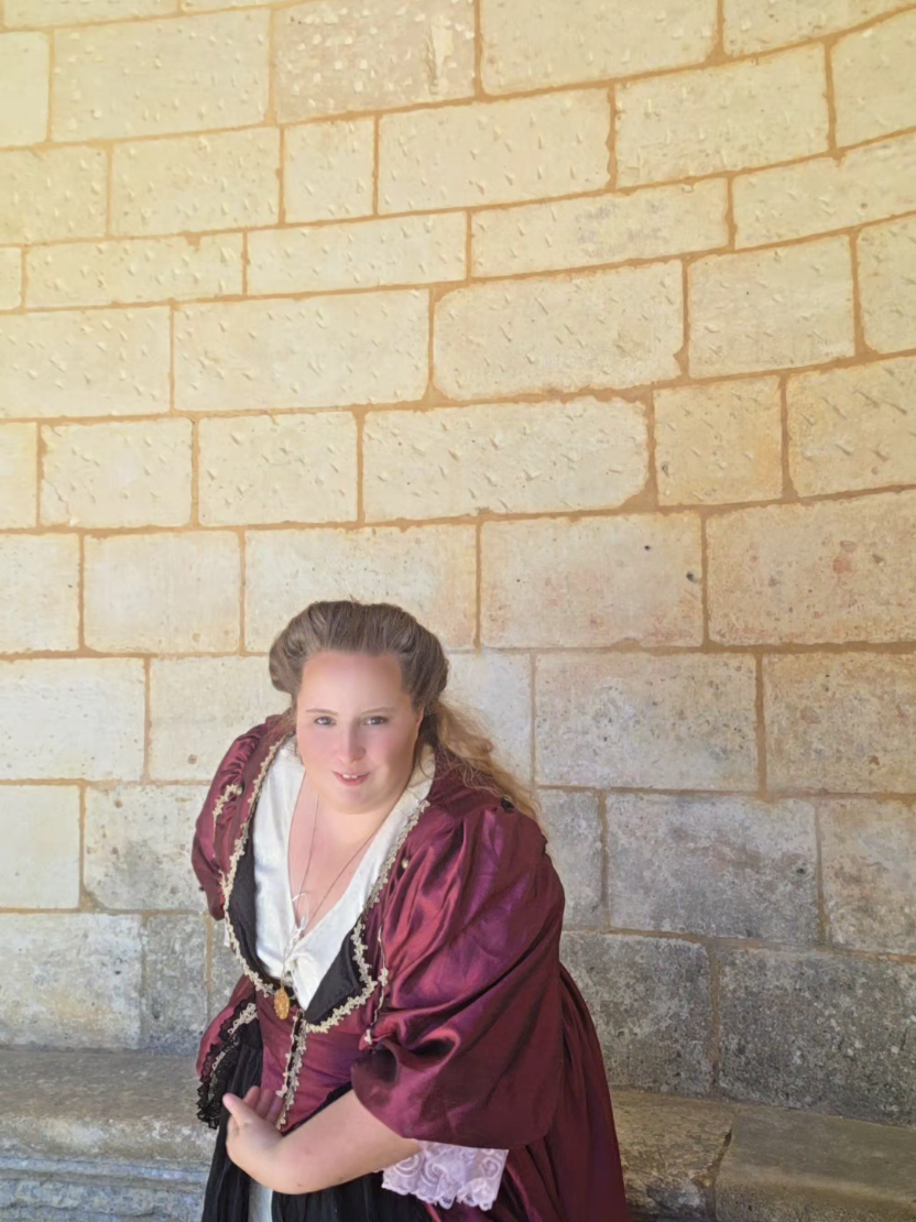 @Chlo&eacute; Oursaire