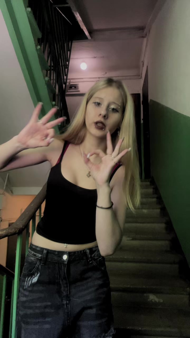 @bloody.kitty