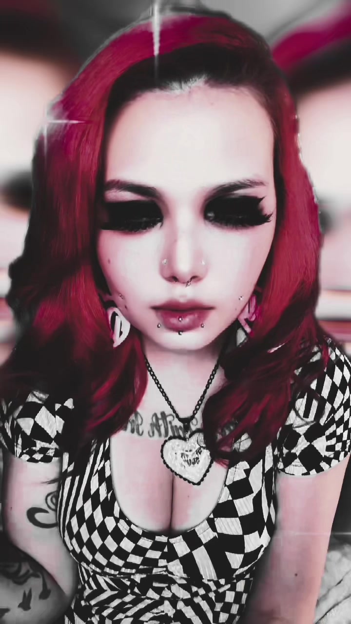 @🔥🦊🖤 Little FireFoxx 🖤🦊🔥
