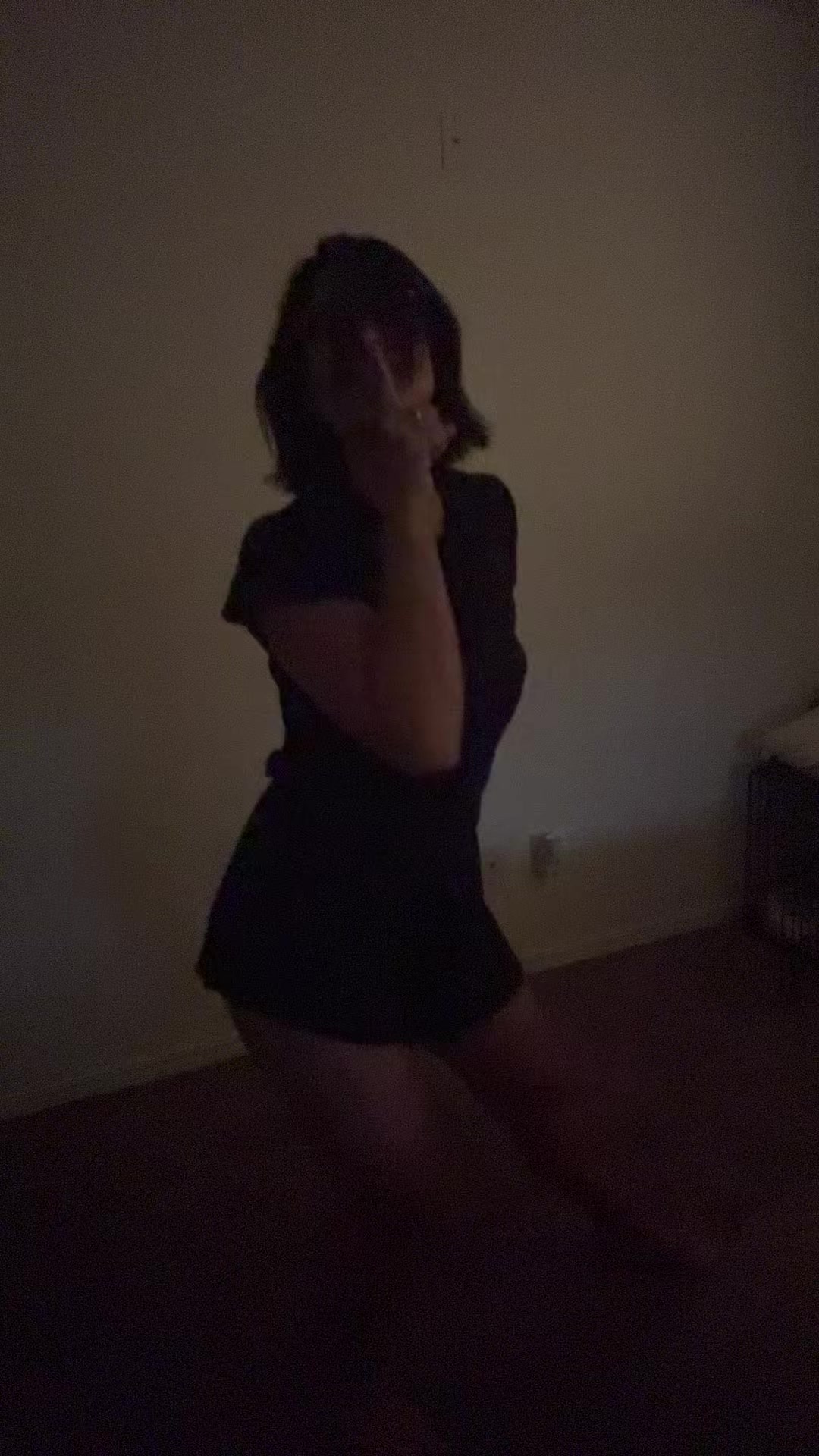 @kzinolli