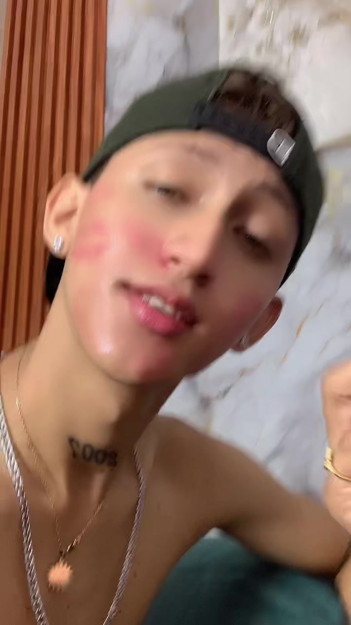 @𝔏𝔲𝔦𝔰𝔦𝔱𝔬