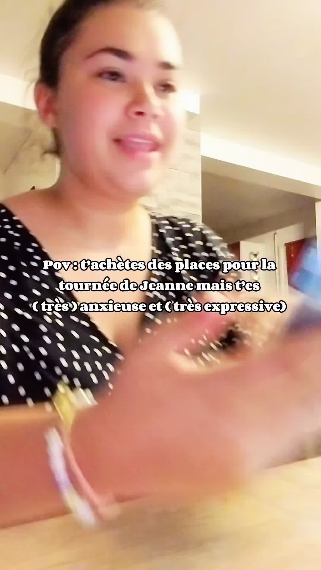 @Anaïsss