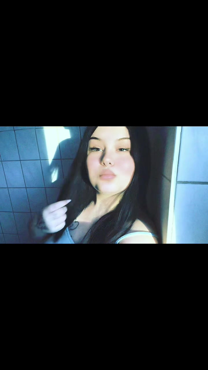 @✨𝓐𝓷𝓰𝓲𝓜𝓮𝓸𝔀✨