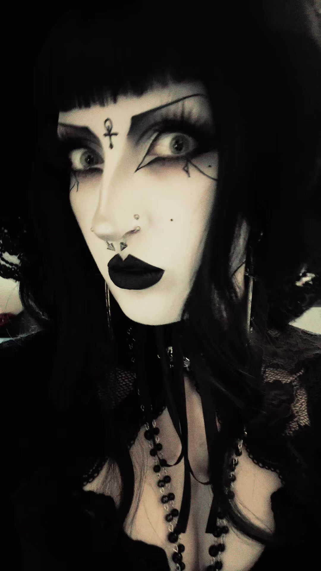 @𝔅𝔦𝒛 ☥🫀