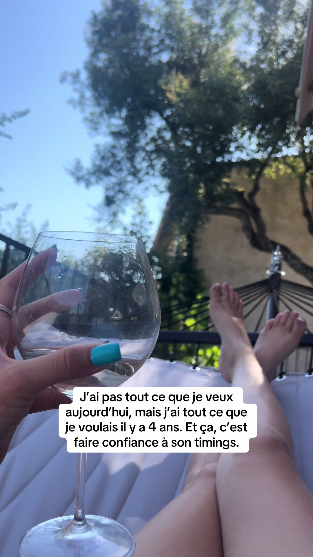 @lauraccomplie