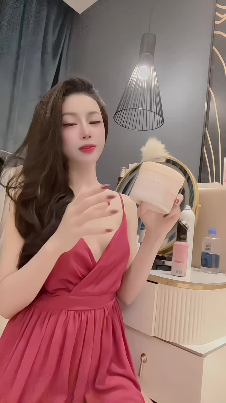 @爱玲