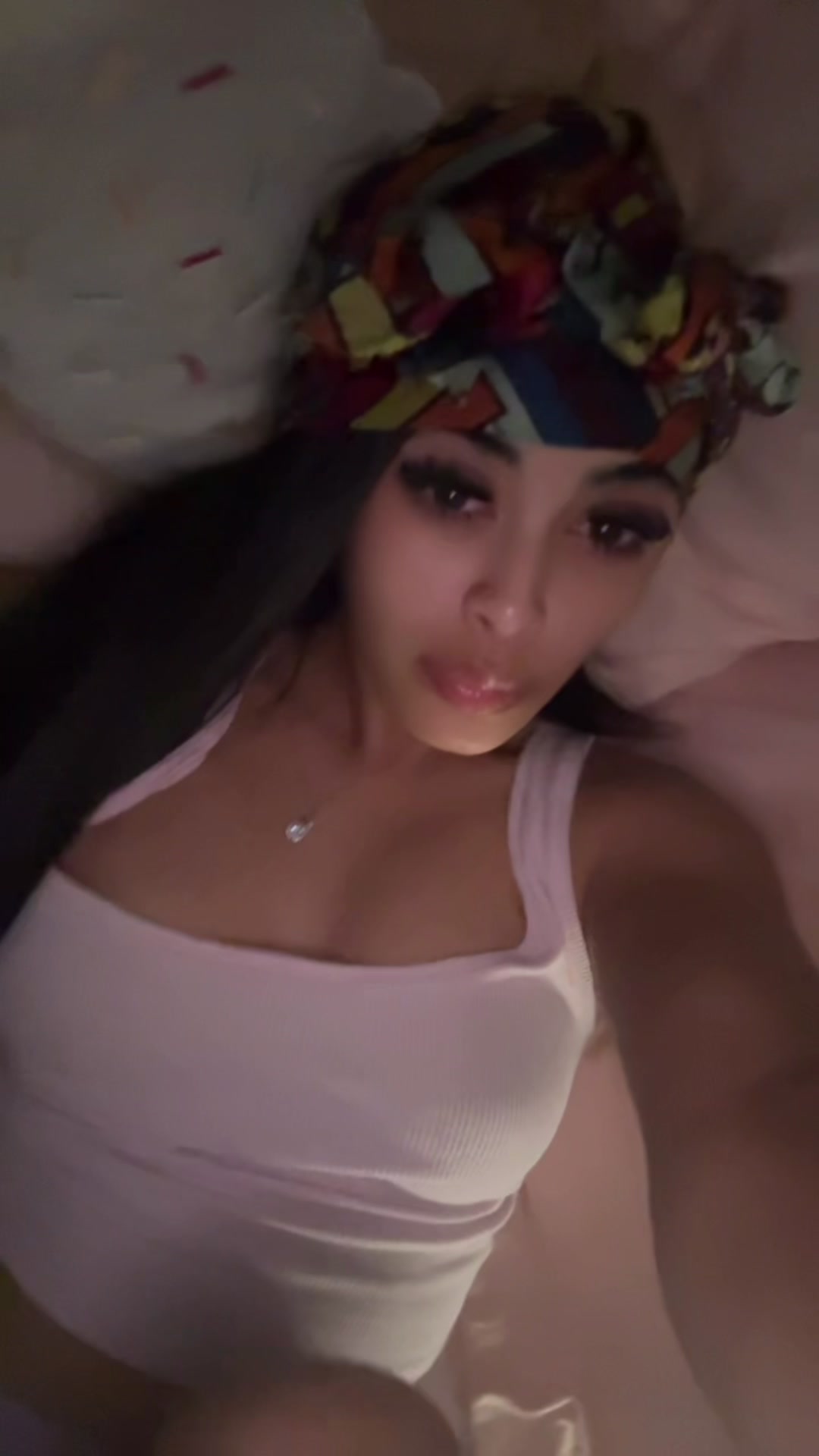 @5’0 big bootyy huzz