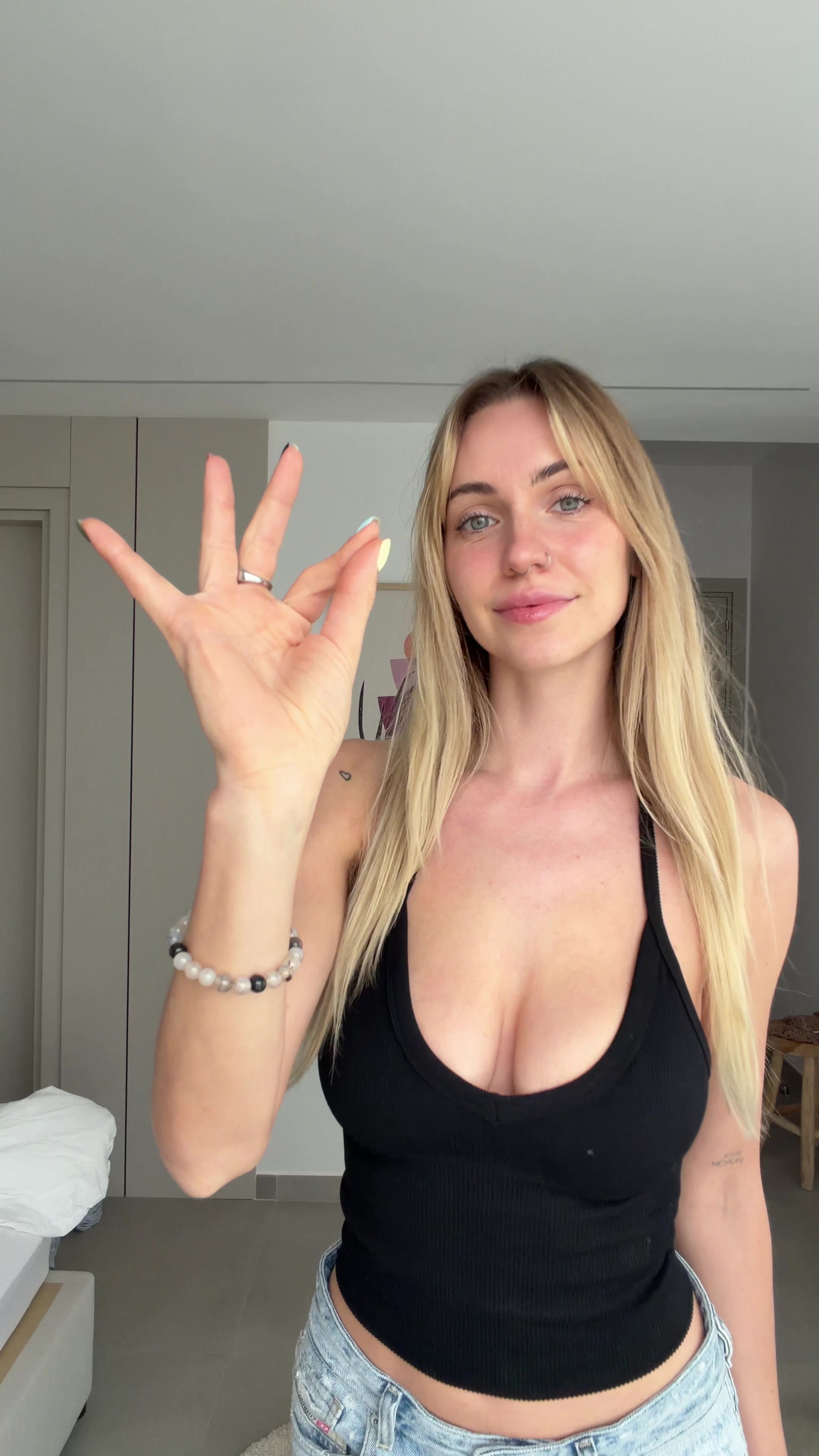 @Milakleinx