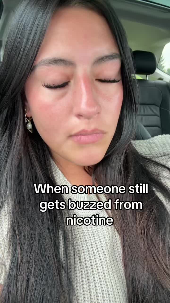 @👾