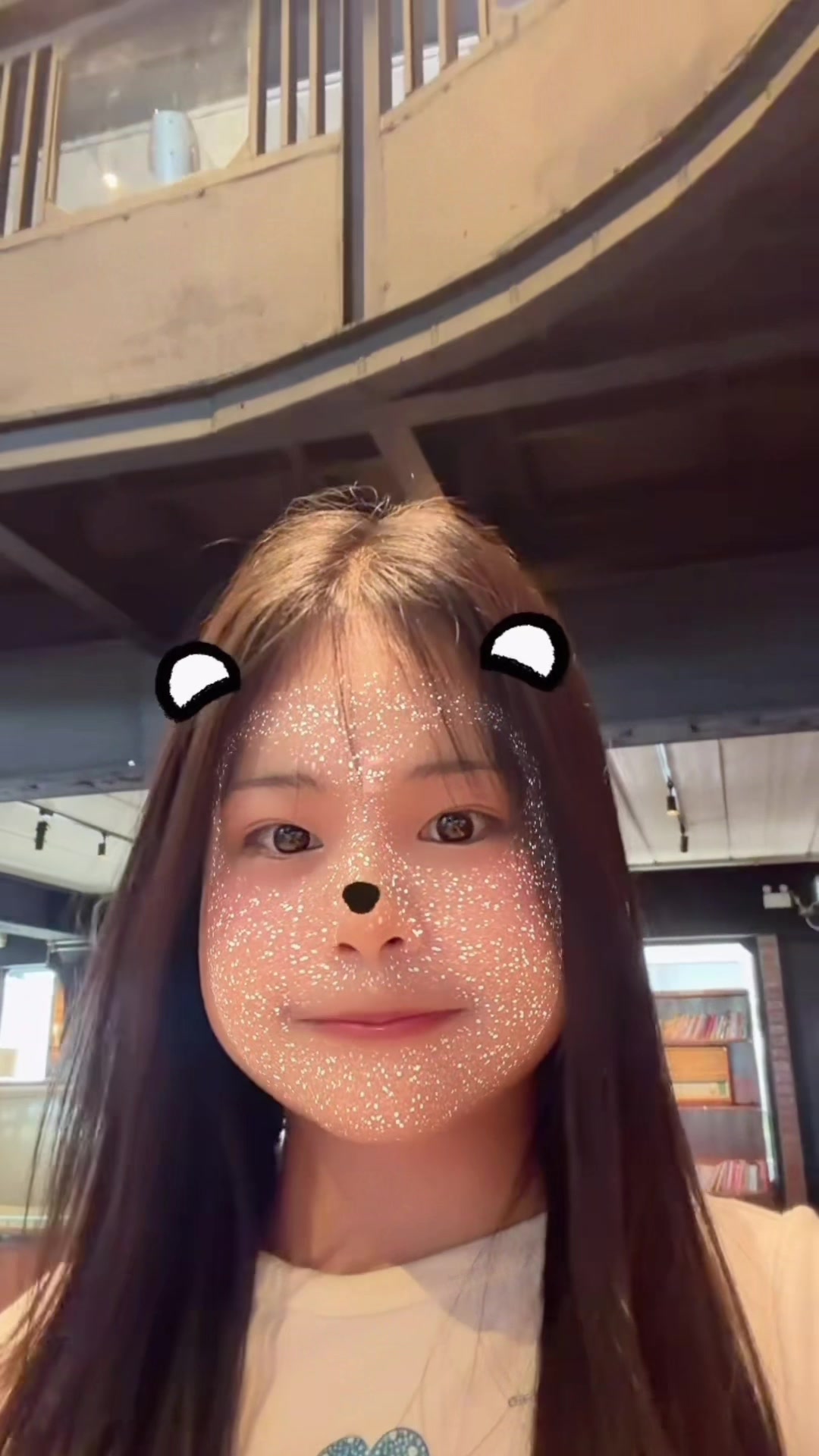 @หมวยเอ๋อ