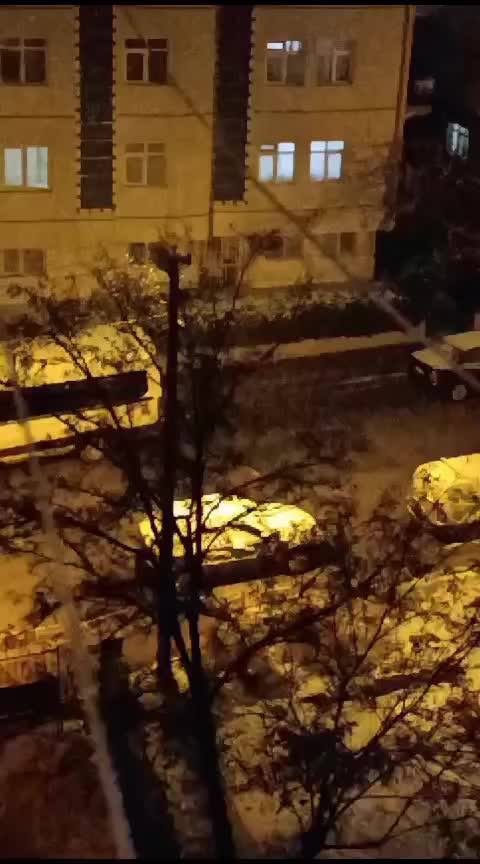 @...