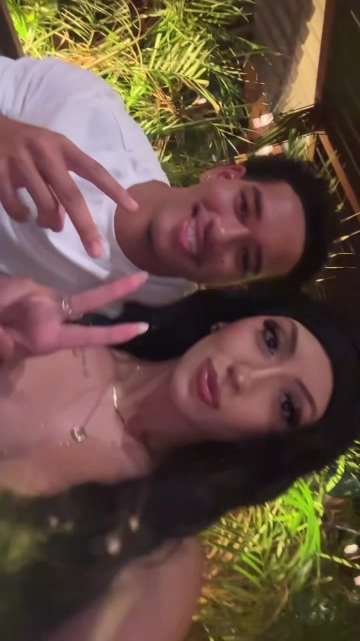 @Gia
