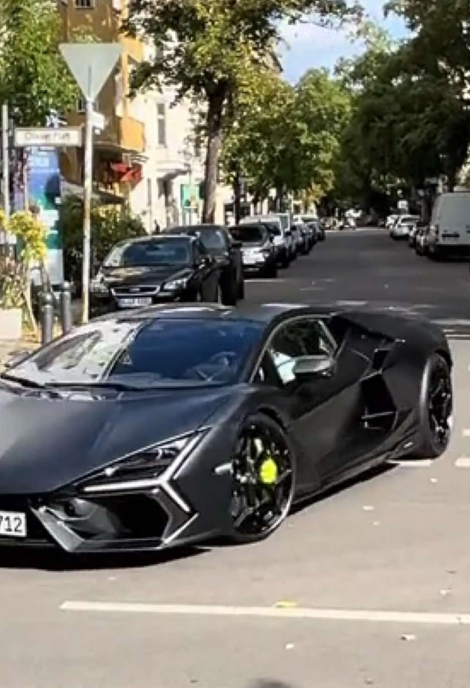 @Björn Berlin Cars