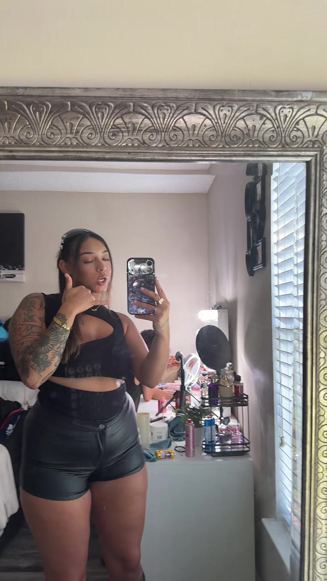 @mouthfullofmia