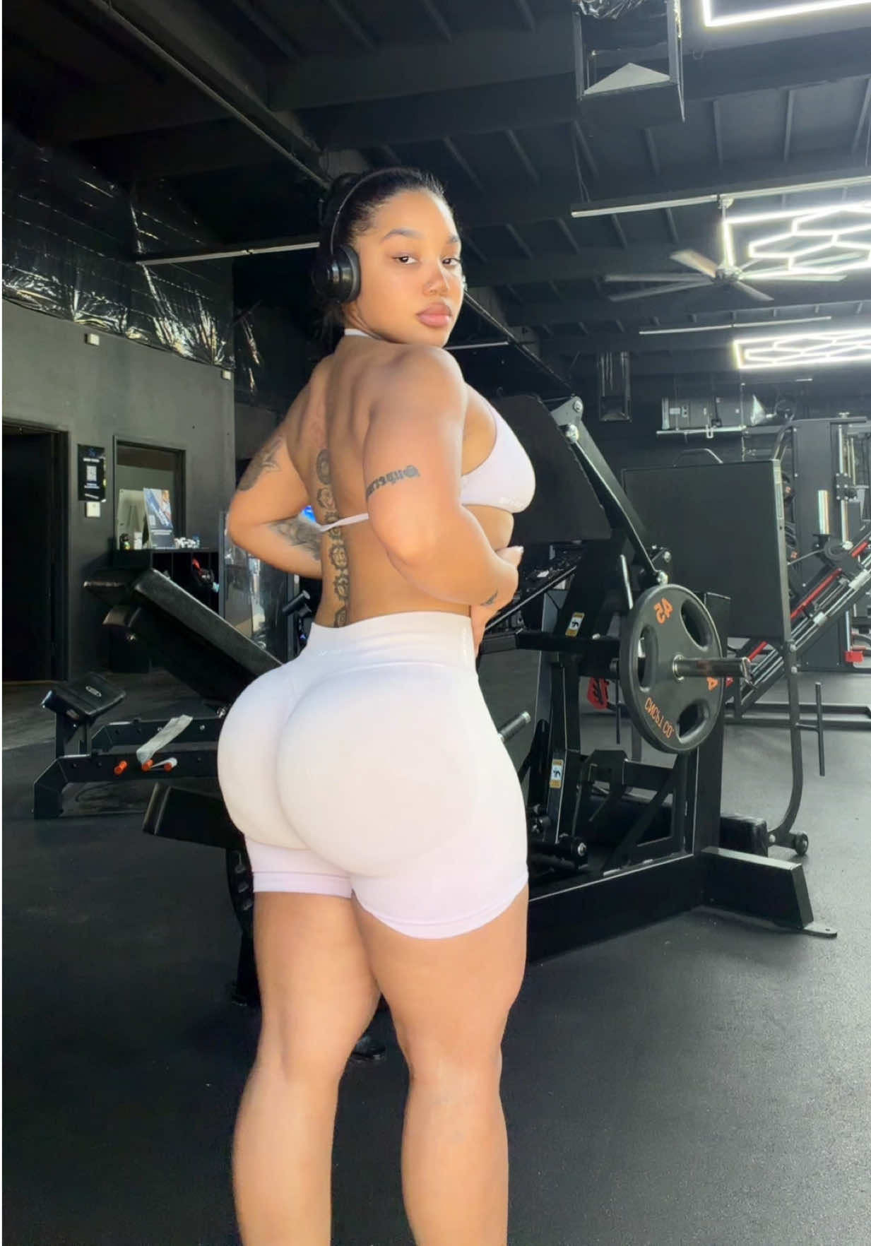 @sharamoss
