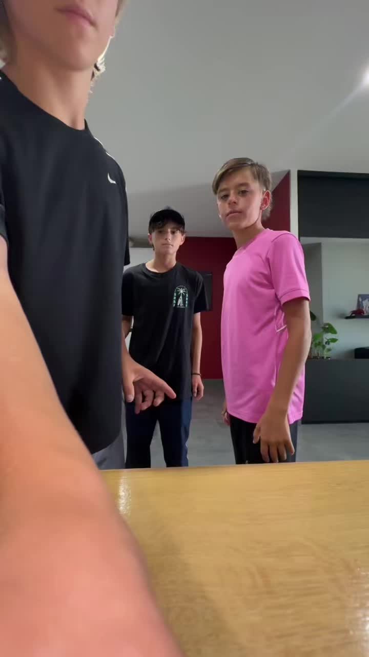 @👑