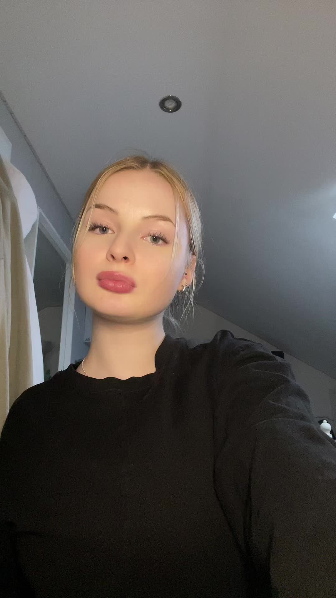 @Milena💥