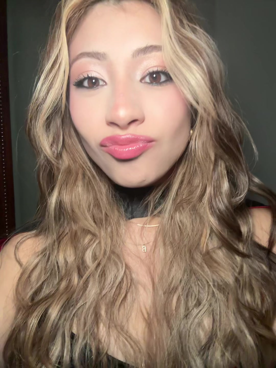 @Emiiiii