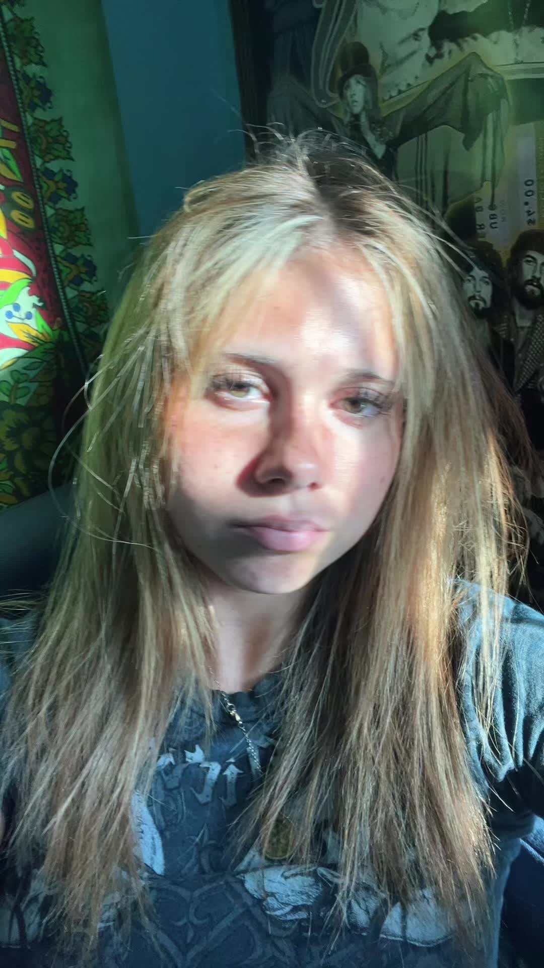 @hi