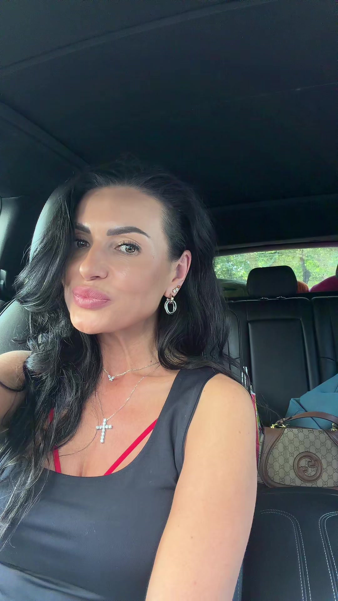 @Viorica