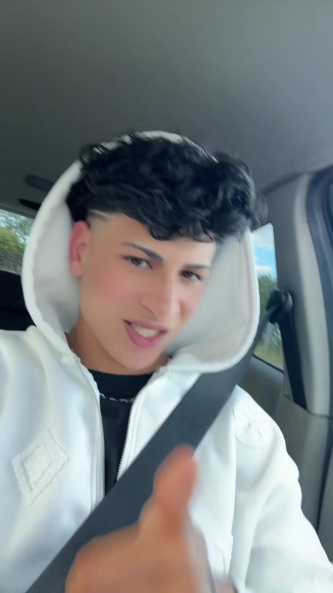 @T&iacute;T&oacute;  Twegz🔝🥇