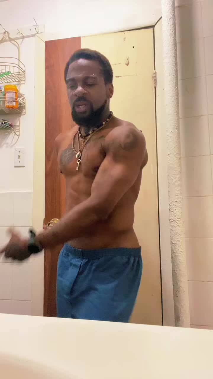 @Kingwoahtv