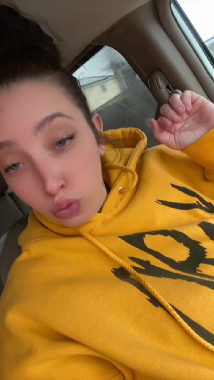 @ItsKrystalMariee🩷💚