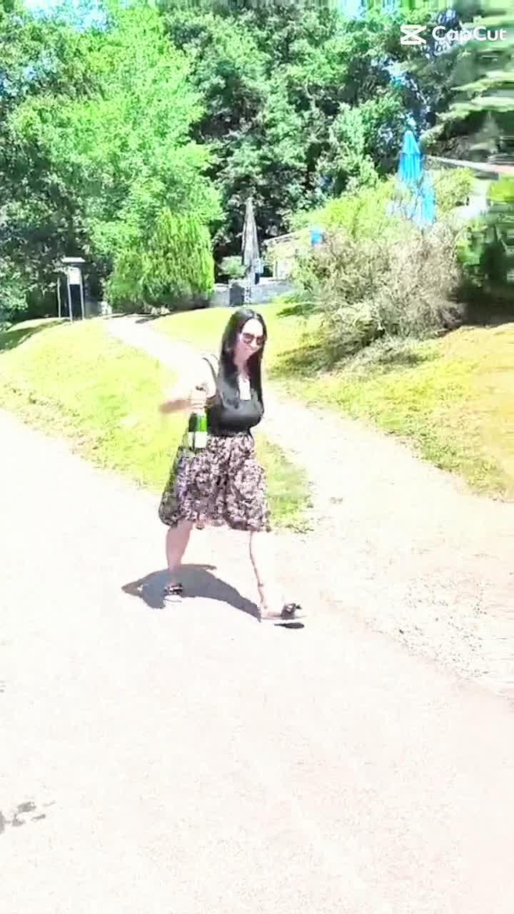 @MiaSpring22
