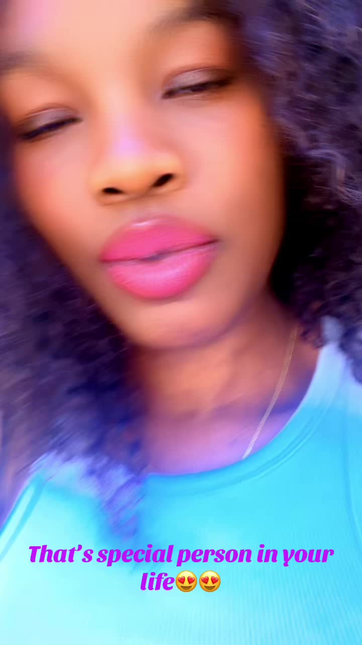 @Queen Luna🇨🇭🇰🇪