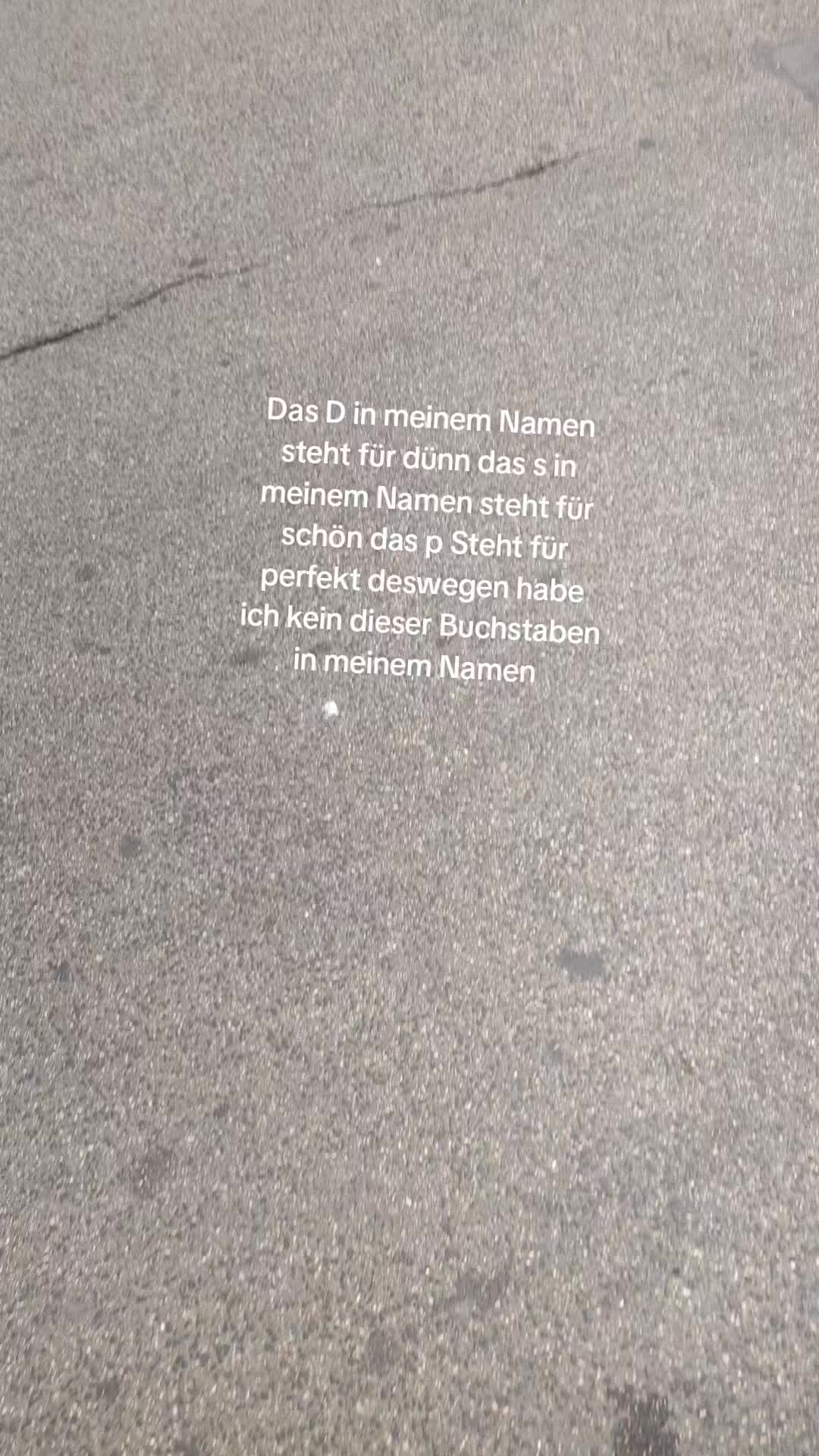 @Mia🇩🇪🦅