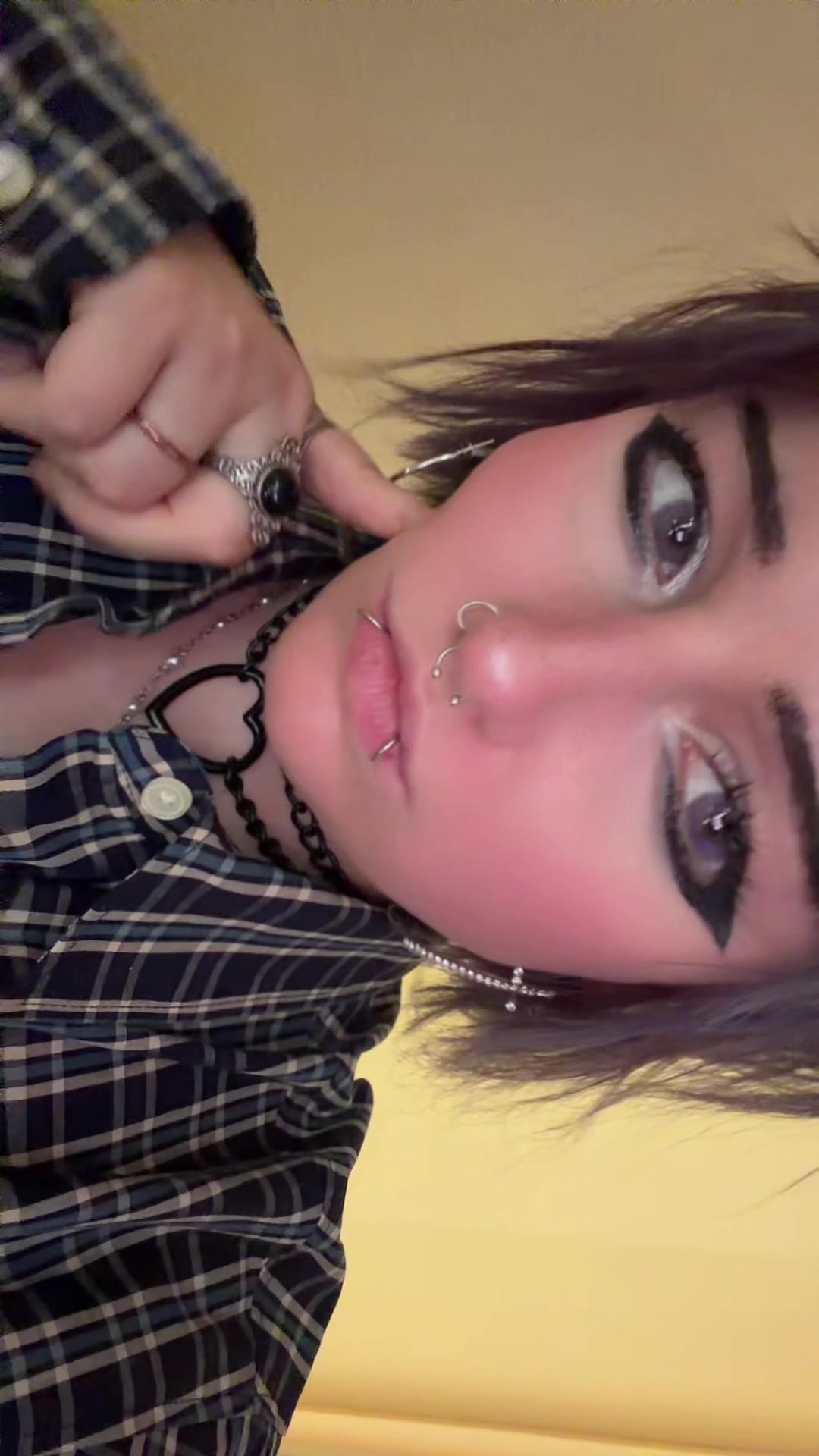 @Mimi 🕷️🌸