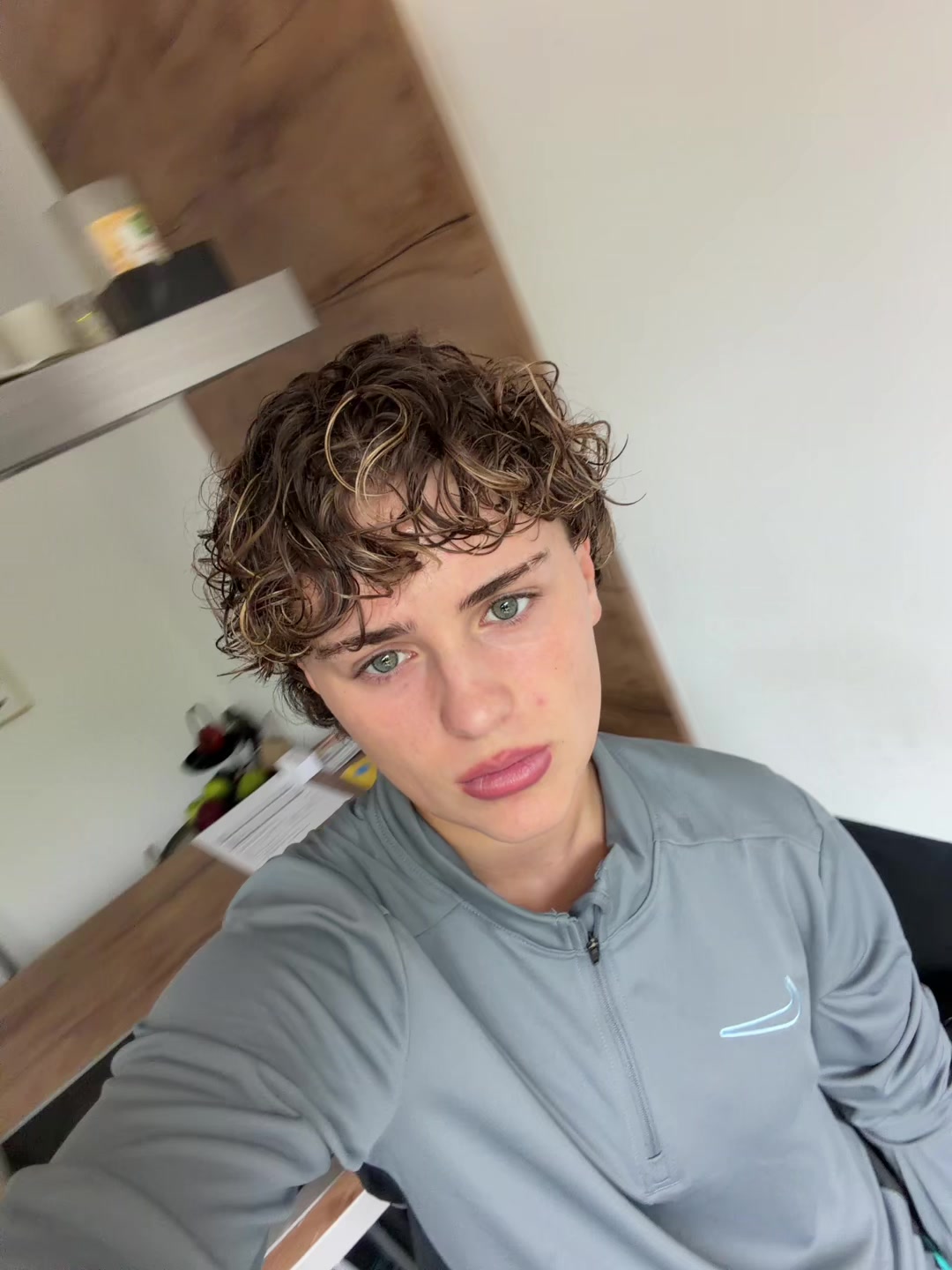 @ᴀᴜʀᴏʀᴀ
