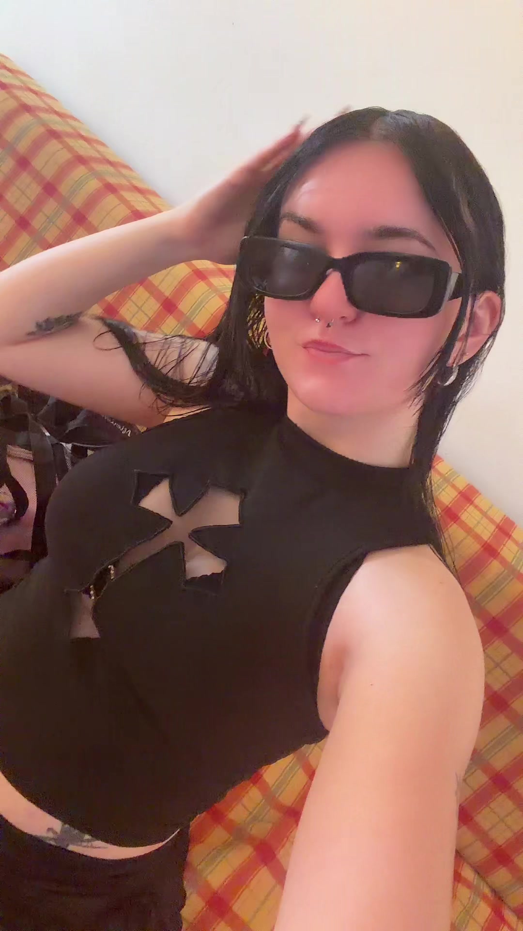@evie (offline)