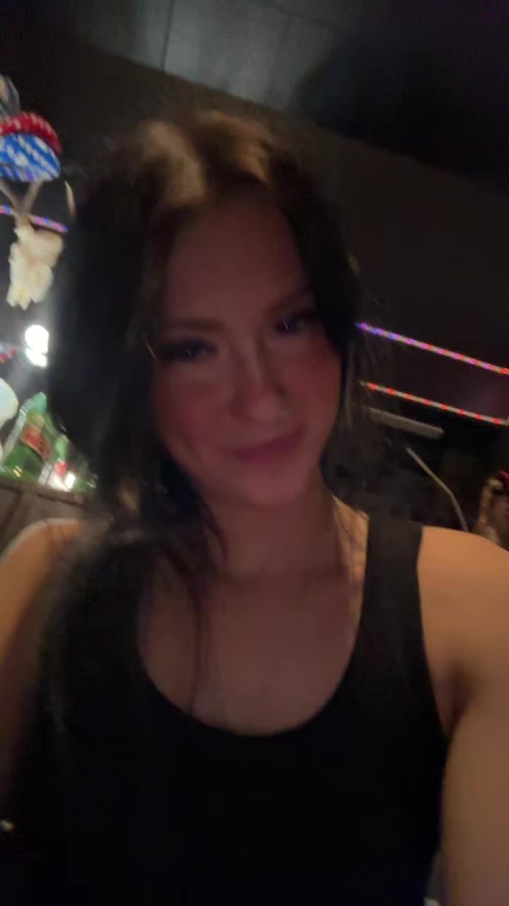 @𝑩 𝑴𝑶𝑵𝑬𝒀 🎱♦️