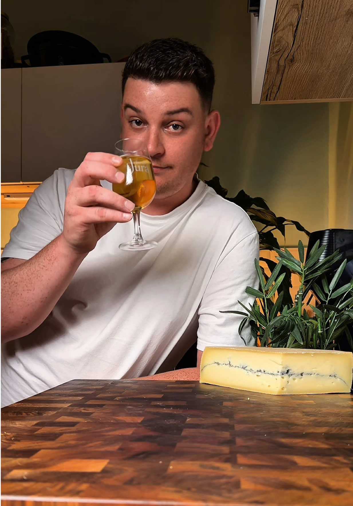 @ChesterFoodies