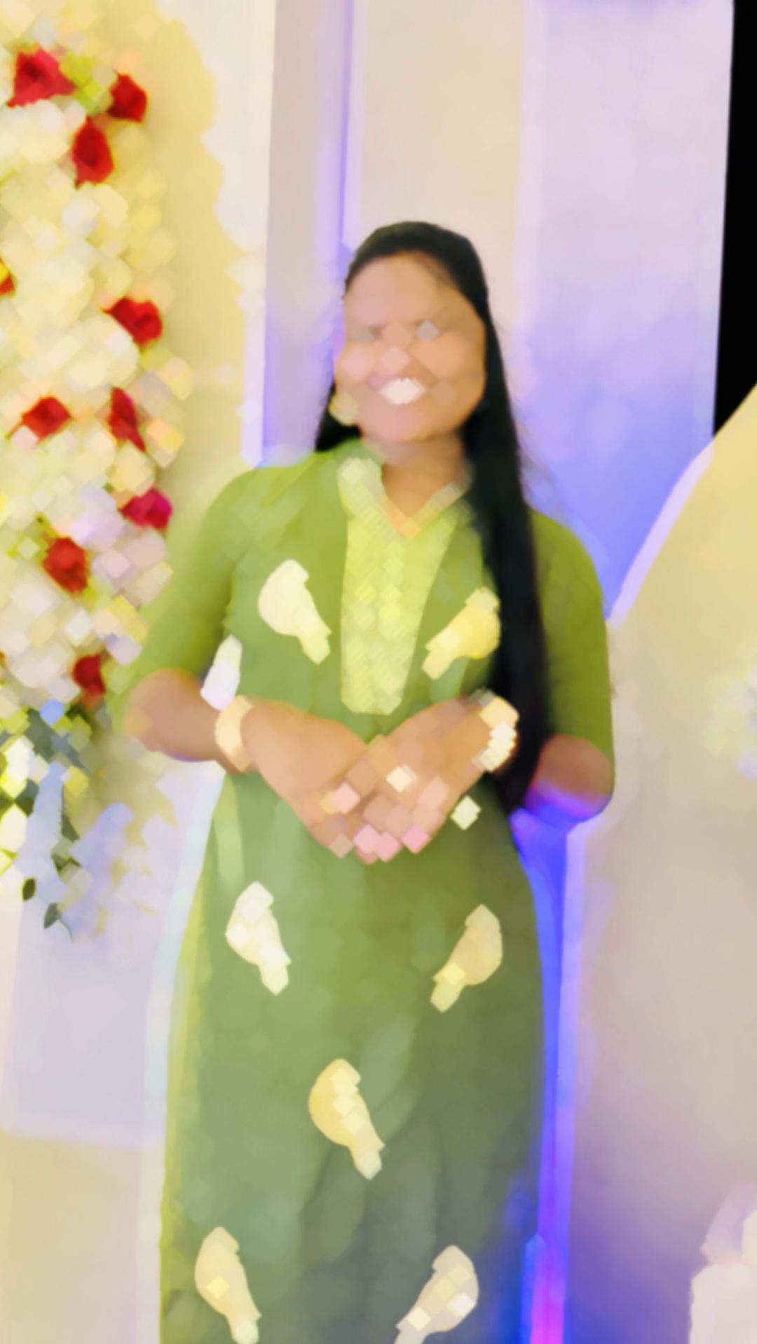 @நிஷா..