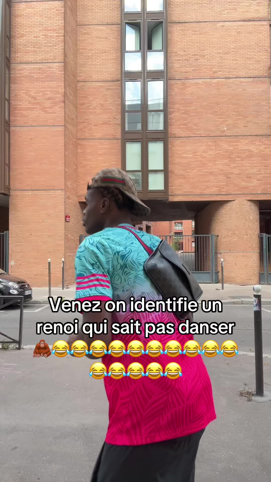 @S2b👩🏾&zwj;🎤
