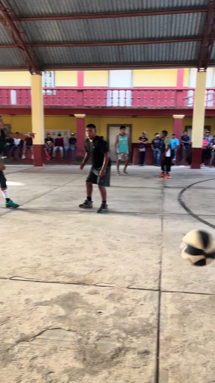 @José Castillo