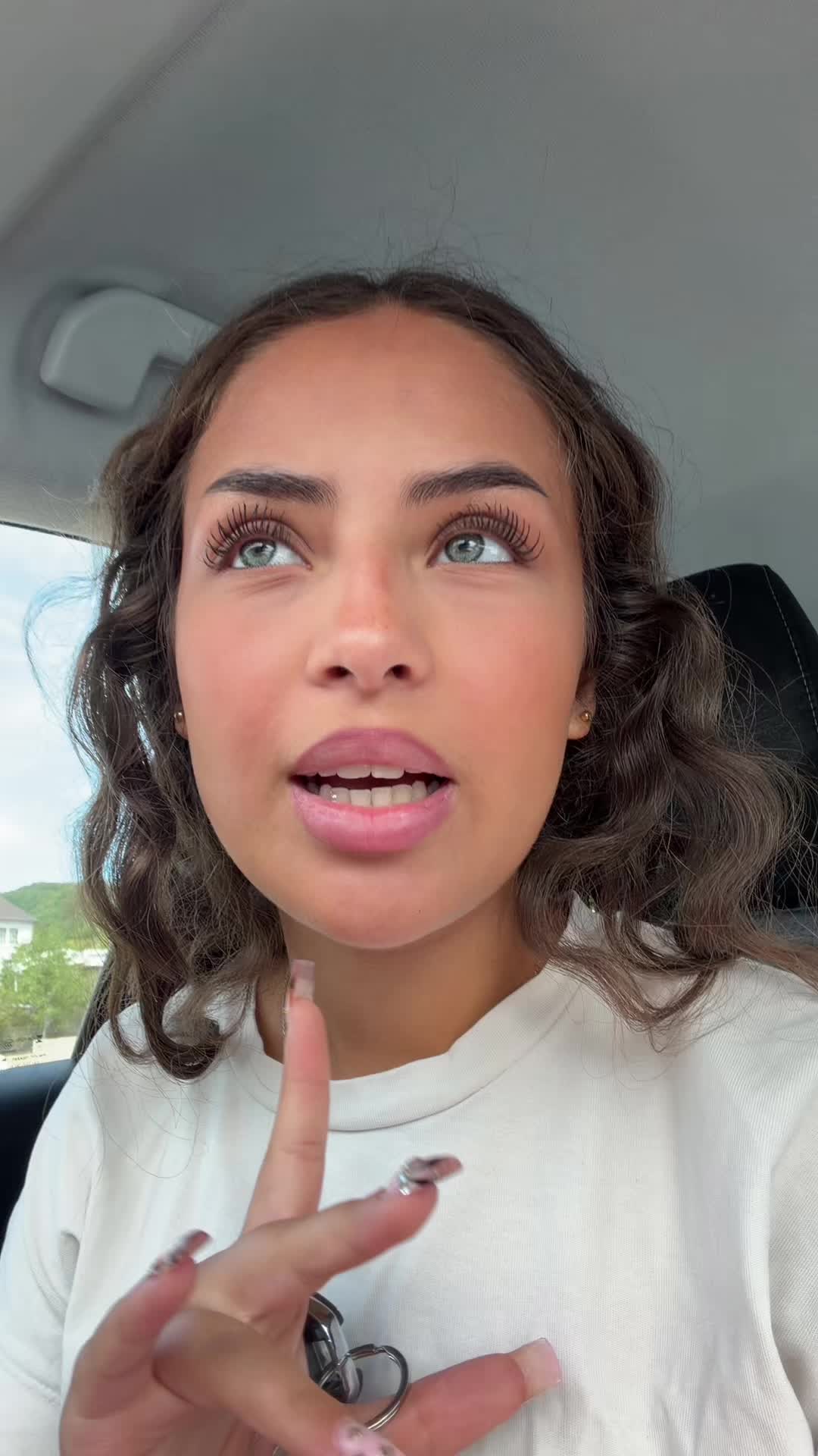 @_luana_ktz