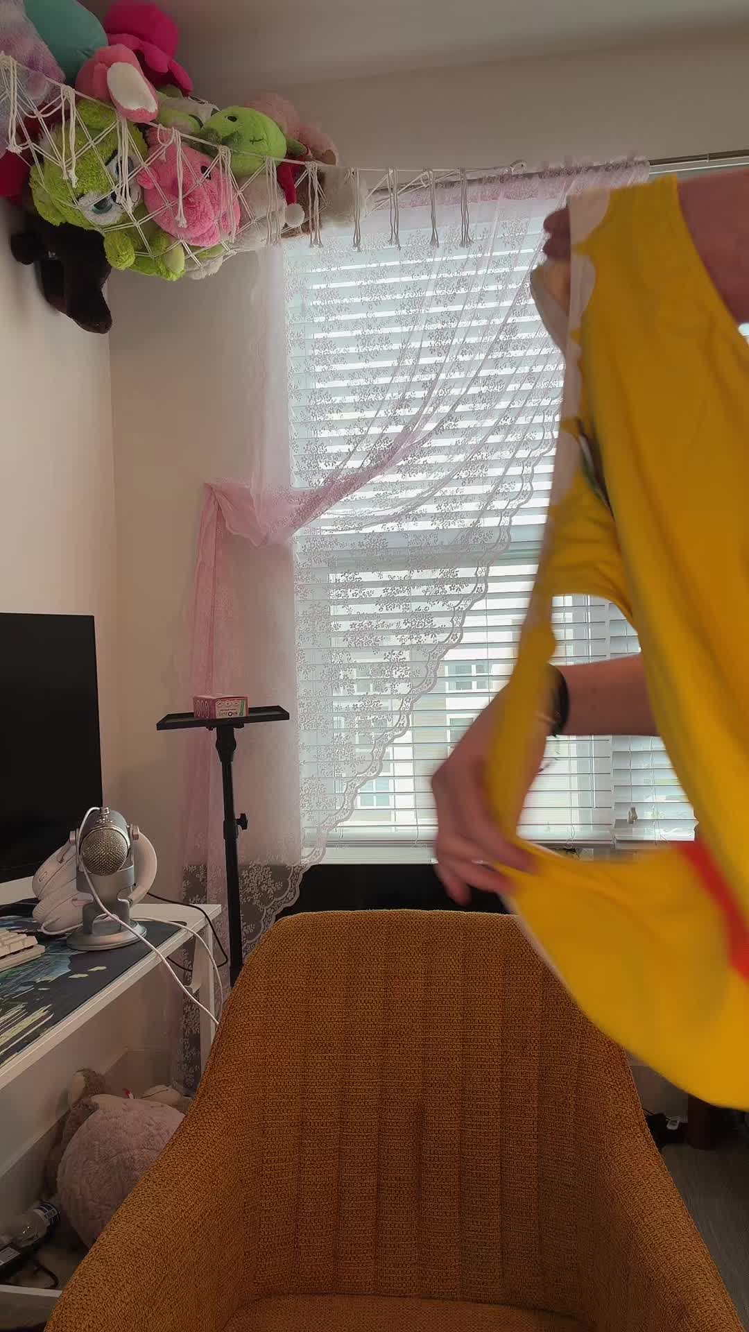 @redcharlotte