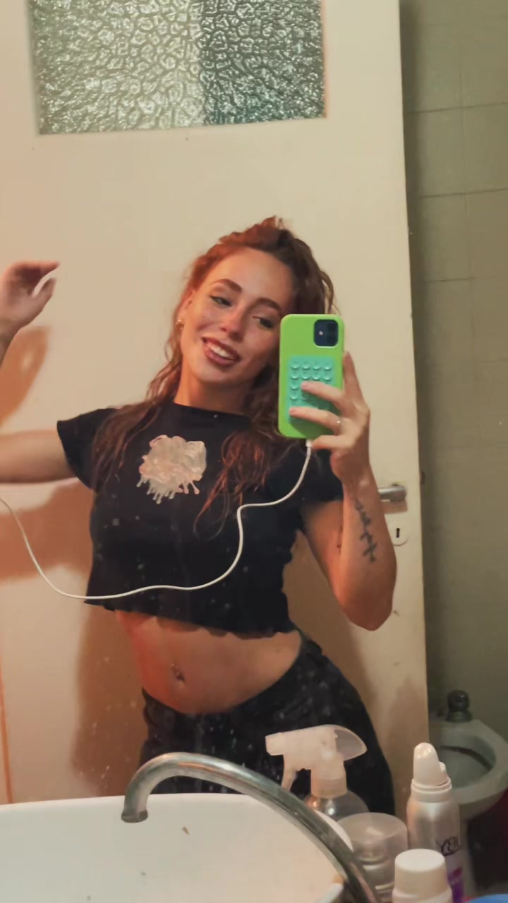 @Ju Vilela